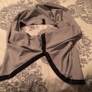 Lululemon scarf